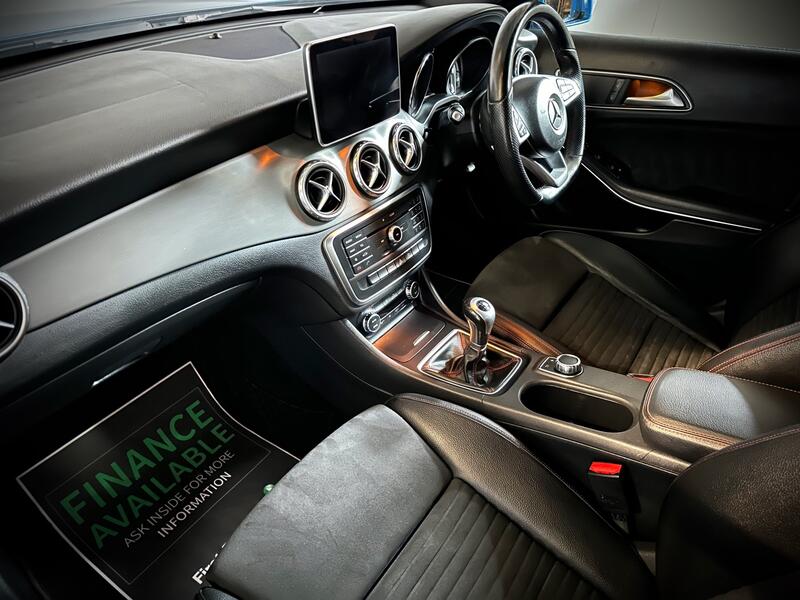 MERCEDES-BENZ GLA CLASS