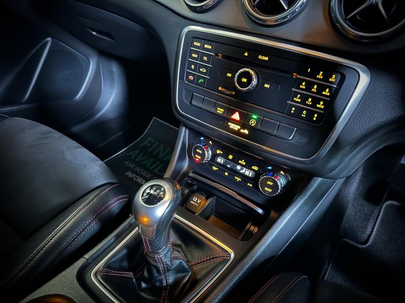 MERCEDES-BENZ GLA CLASS