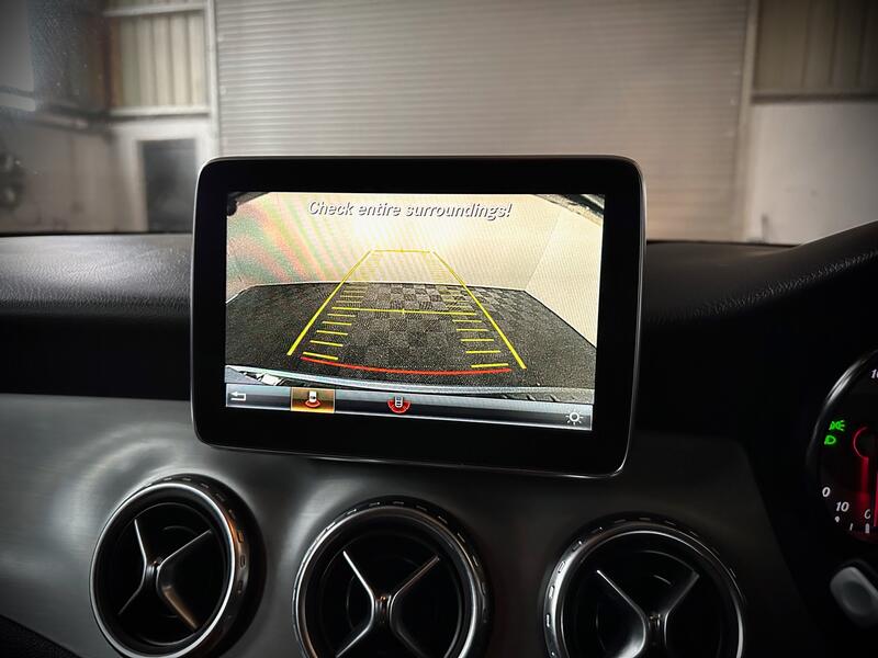 MERCEDES-BENZ GLA CLASS