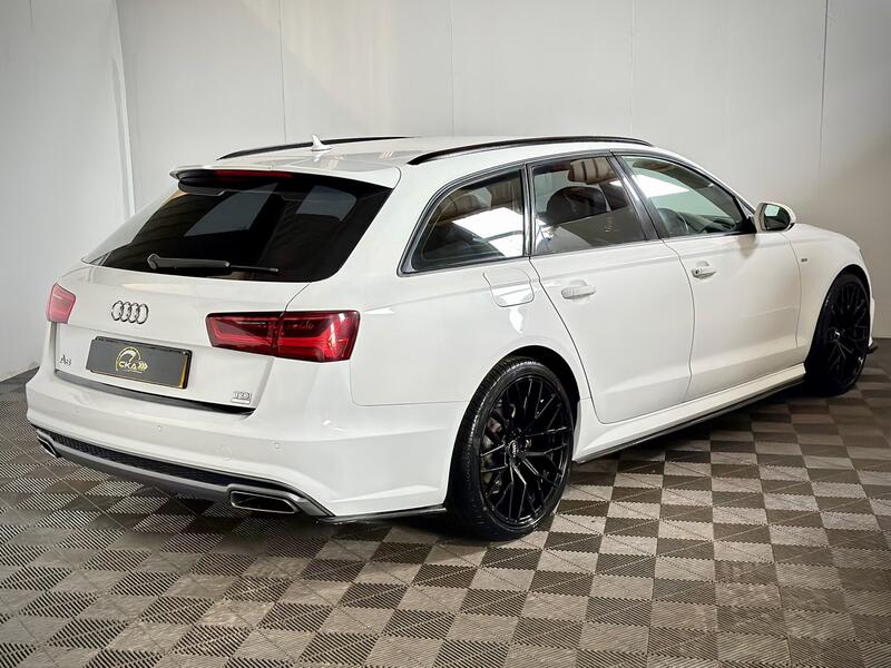 AUDI A6 AVANT