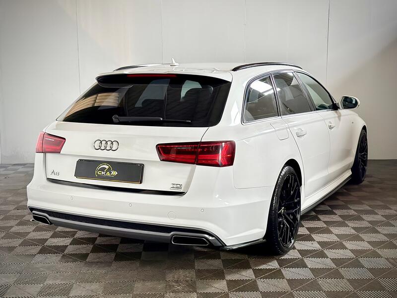 AUDI A6 AVANT