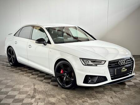 AUDI A4 2.0 TDI 40 Black Edition