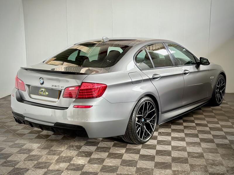 BMW 5 SERIES
