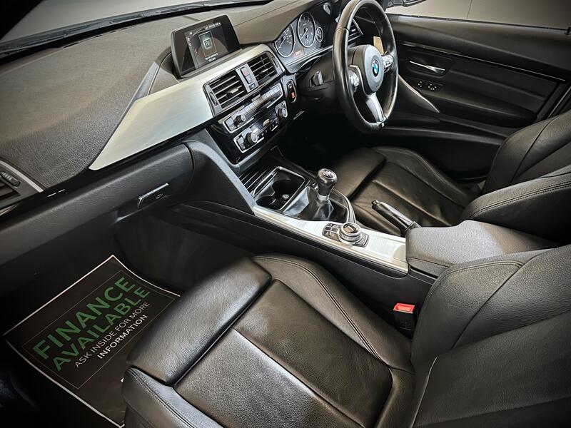 BMW 3 SERIES