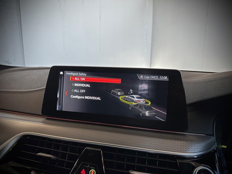 BMW 5 SERIES