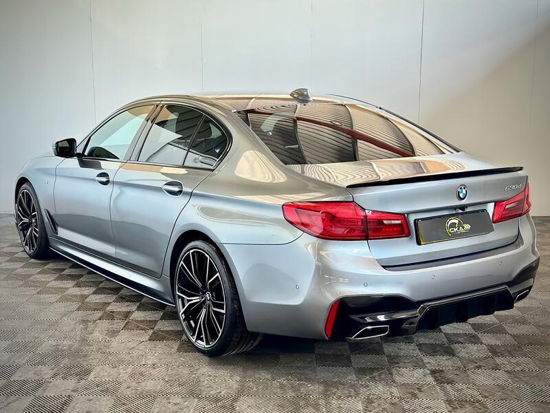 BMW 5 SERIES