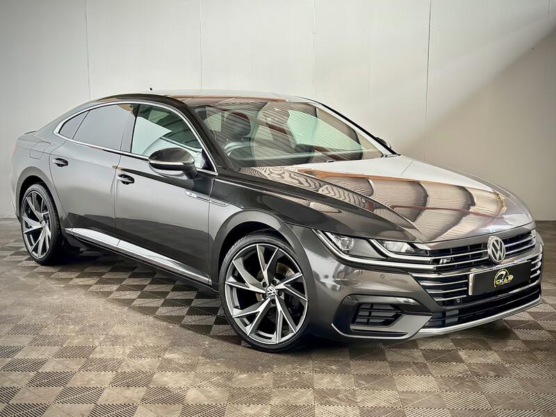 VOLKSWAGEN ARTEON 2.0 TDI R-Line