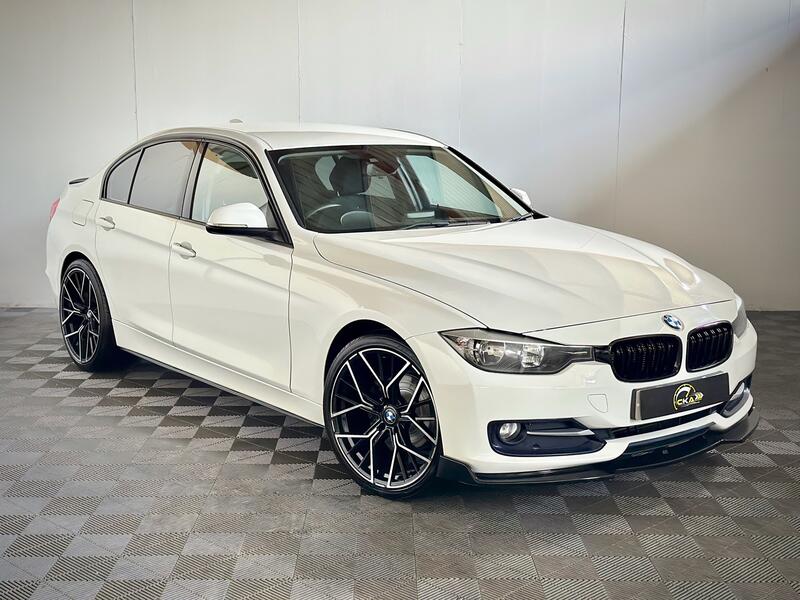 BMW 3 SERIES 2.0 318d Sport Saloon